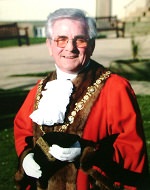 2002 Kenneth Hodgson